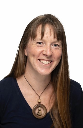 Photo of Dr. Macdonald