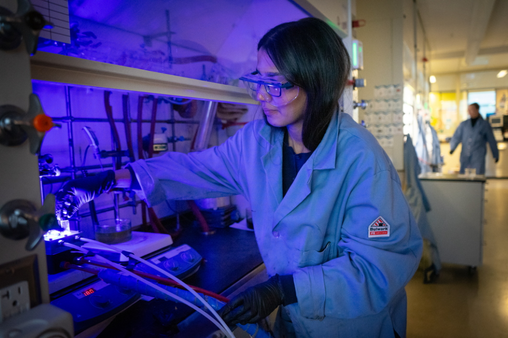 Photo of student in lab.